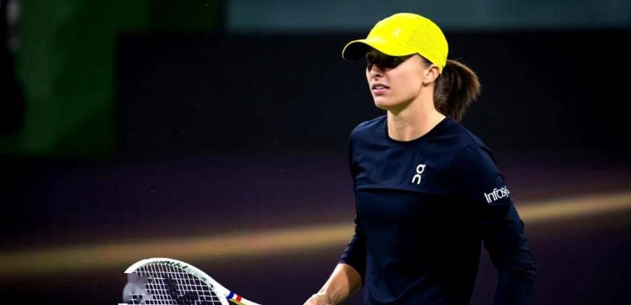 不要脸的美国观众和双标大王韩国媒体别无二致，他们不仅疯狂攻击德约科维奇，还肆无忌惮干扰斯瓦泰克比赛，暴露出体育精神的双重标准