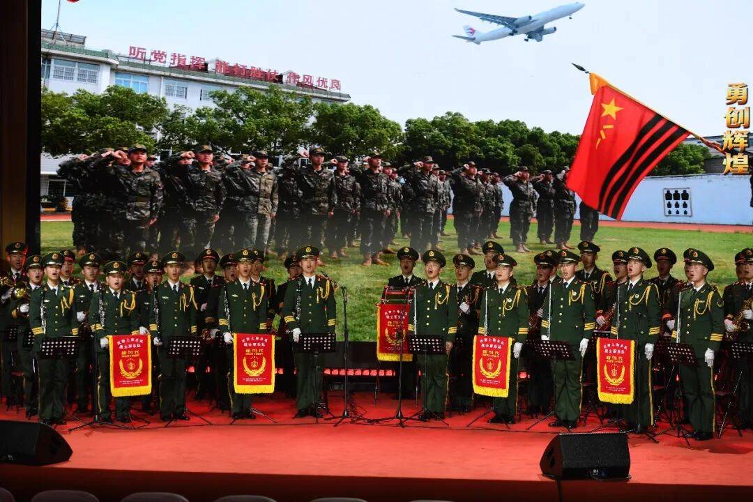 上海武警主题音乐党课精彩开讲